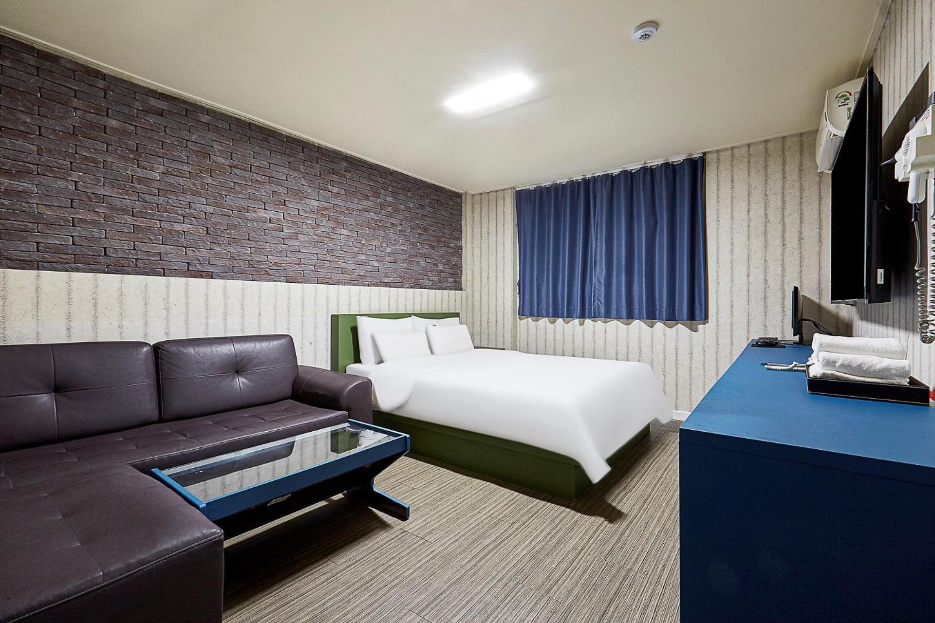 Galleria Hotel Suwon Luaran gambar